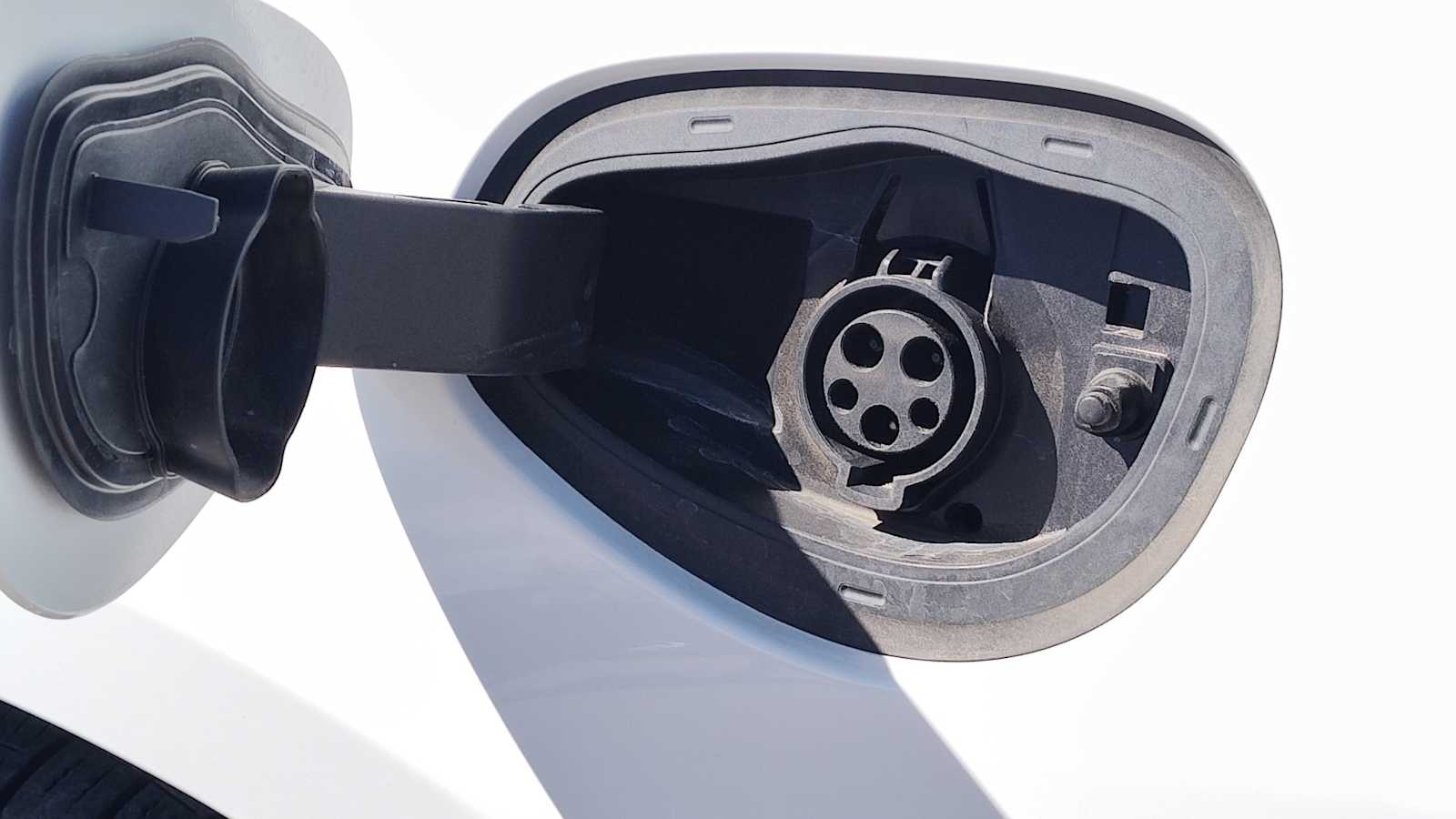 Thumbnail: 2024 Chrysler Pacifica - 25