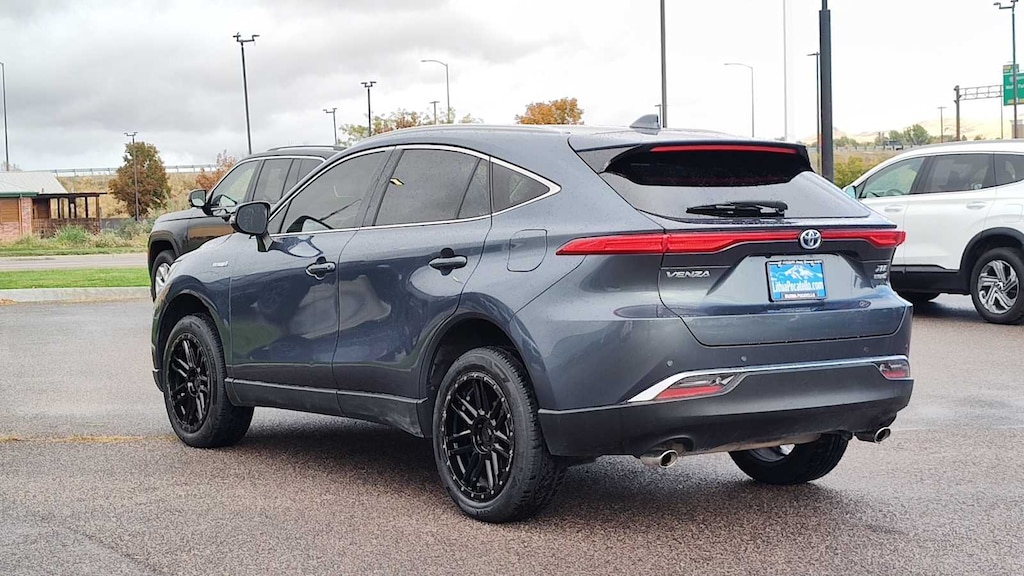 Used 2021 Toyota Venza XLE SUV