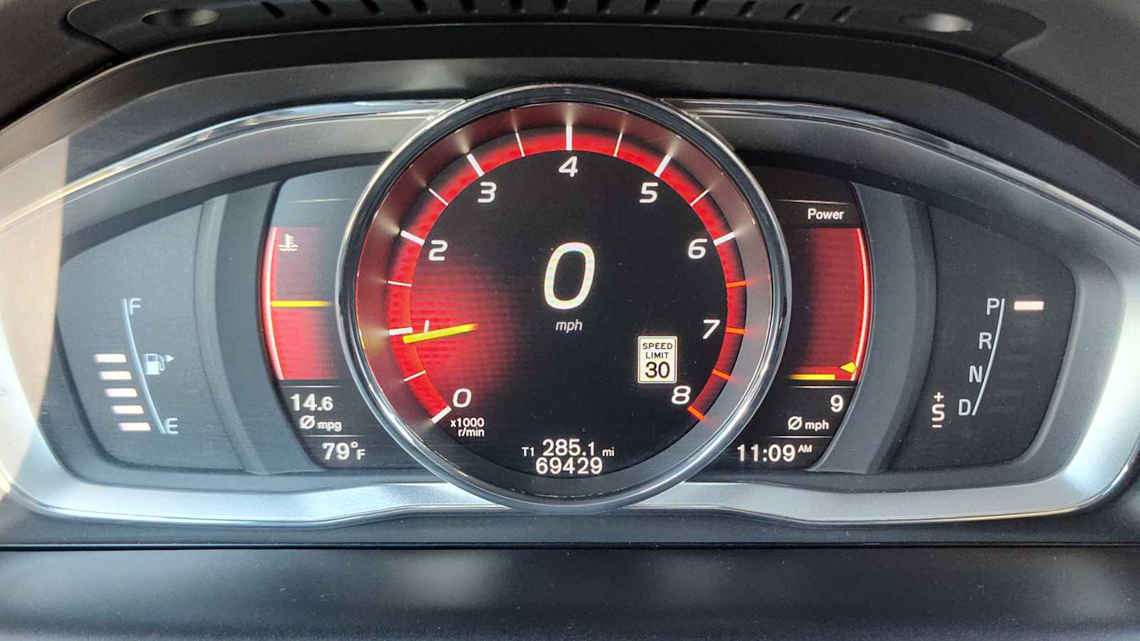 2017 Volvo XC60 T6 Inscription 18