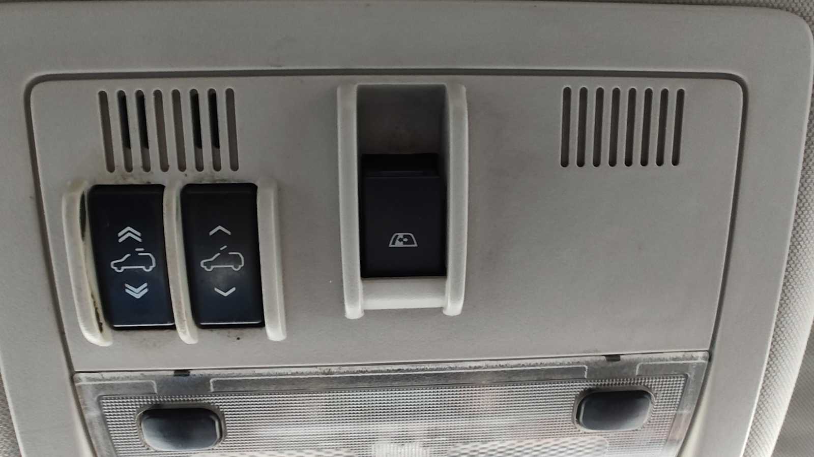 Thumbnail: 2009 Chevrolet Silverado 1500 - 22