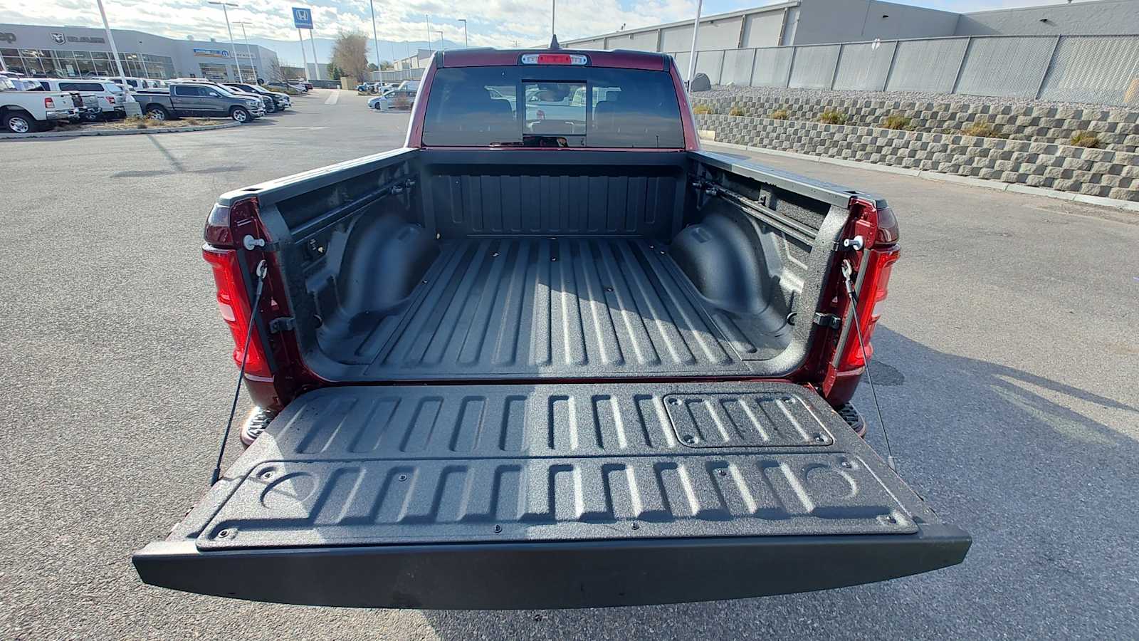 Thumbnail: 2026 RAM 1500 - 19