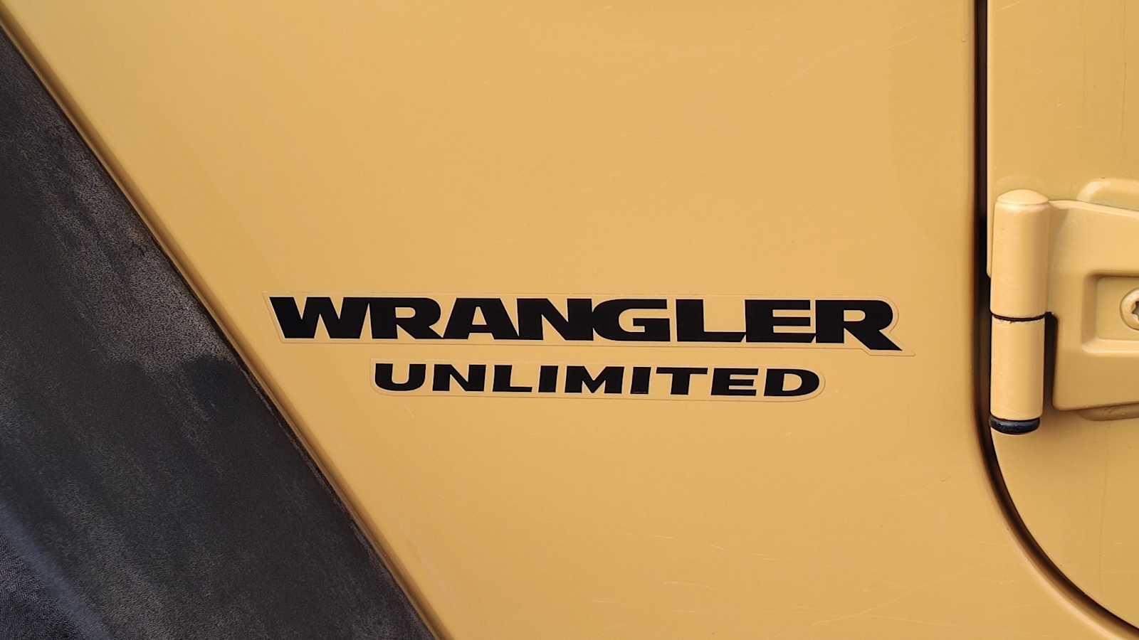 Thumbnail: 2014 Jeep Wrangler - 7