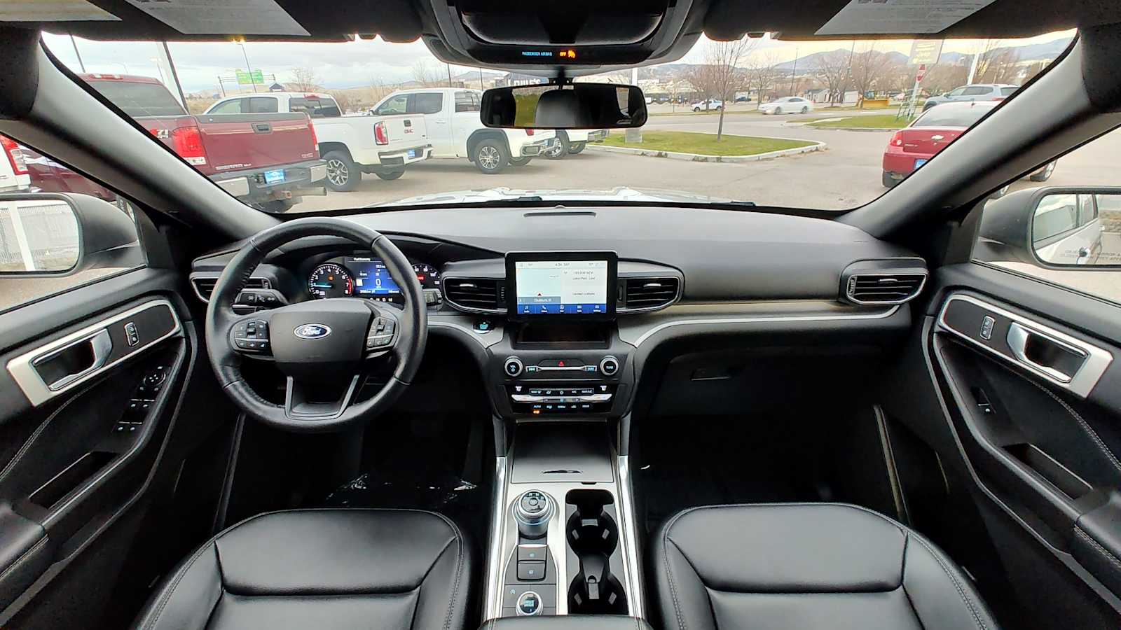 Thumbnail: 2020 Ford Explorer - 10