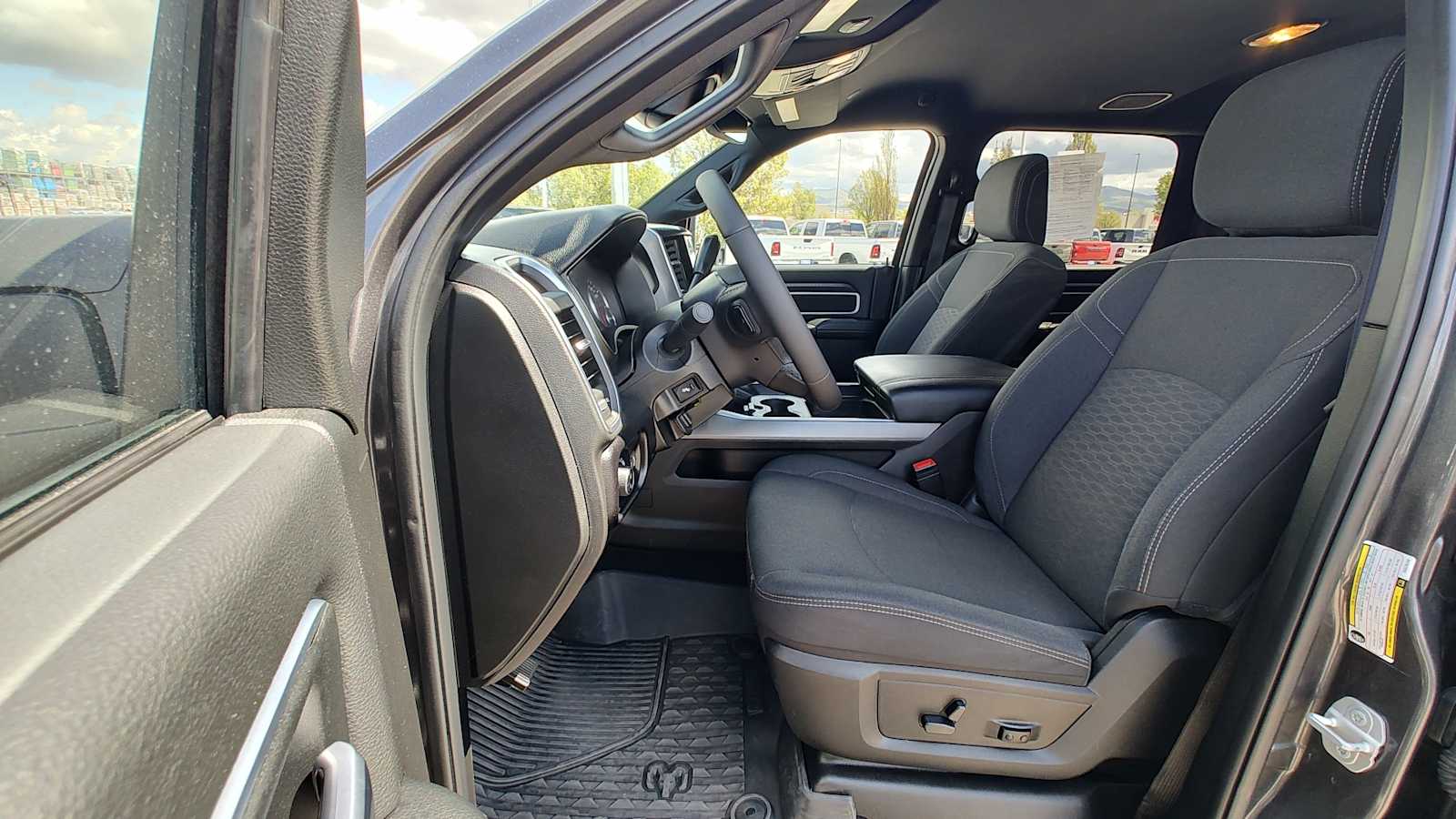 Thumbnail: 2025 RAM 3500 - 11