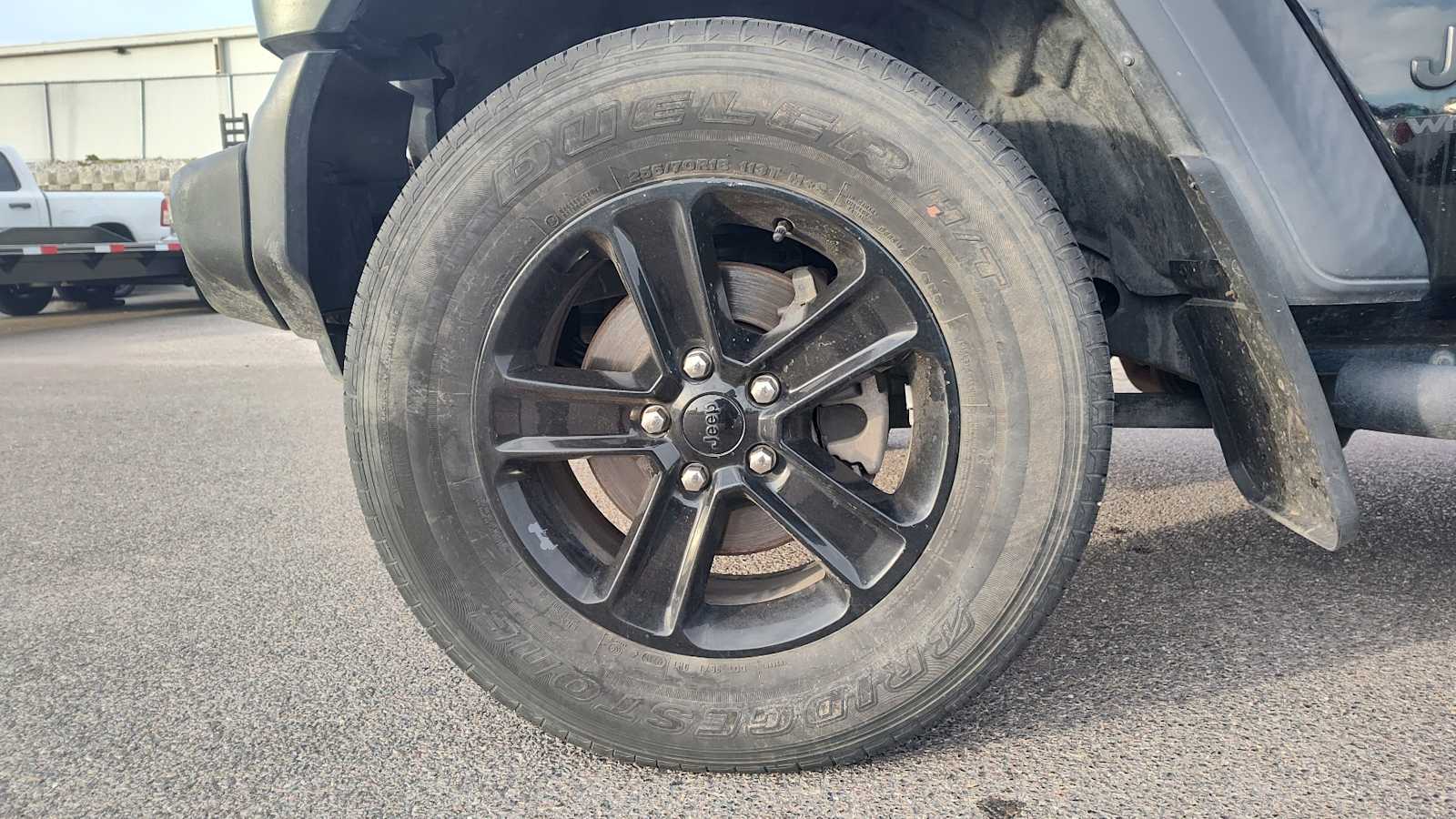 Thumbnail: 2020 Jeep Wrangler - 3