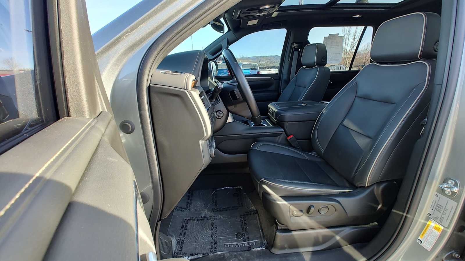 Thumbnail: 2023 Chevrolet Tahoe - 11