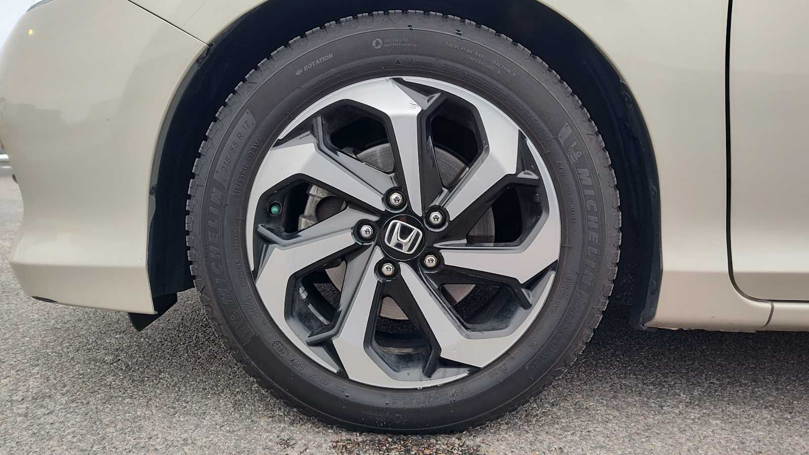 Thumbnail: 2017 Honda Accord - 8