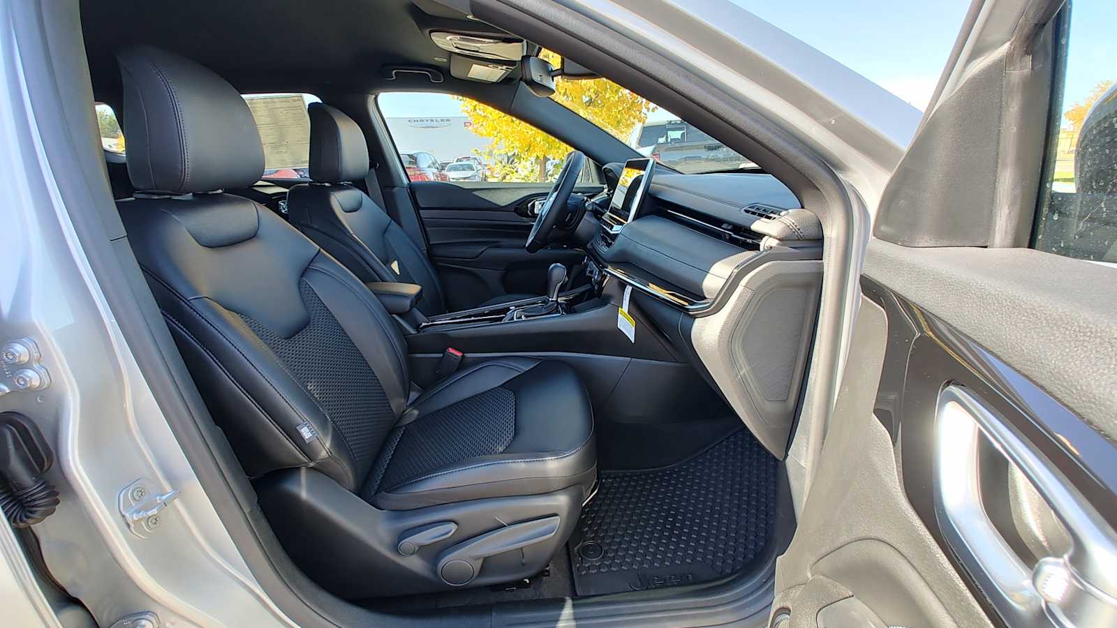 Thumbnail: 2026 Jeep Compass - 14