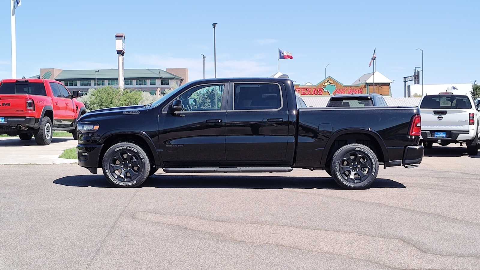 Thumbnail: 2025 RAM 1500 - 3