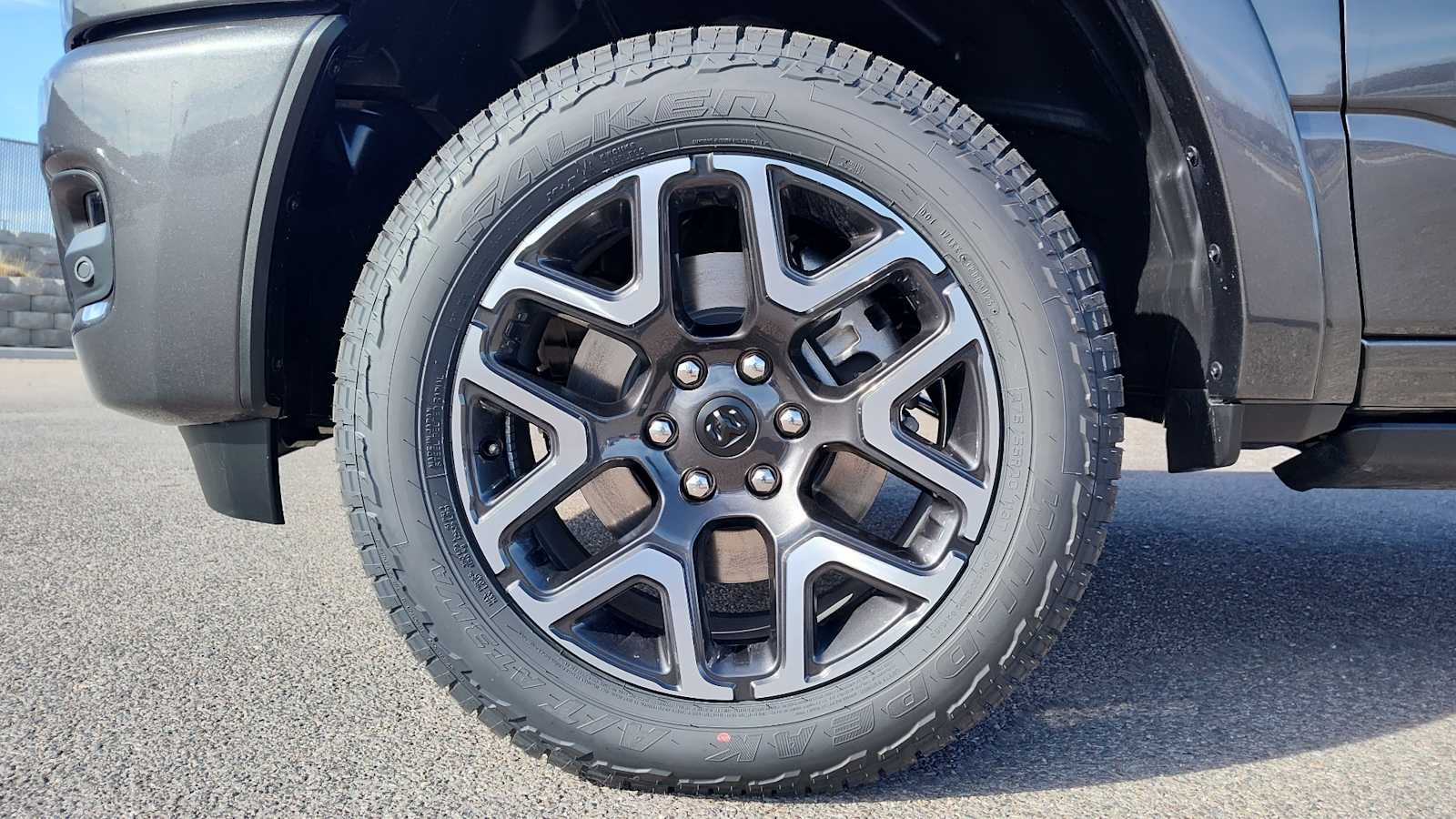 Thumbnail: 2026 RAM 1500 - 8