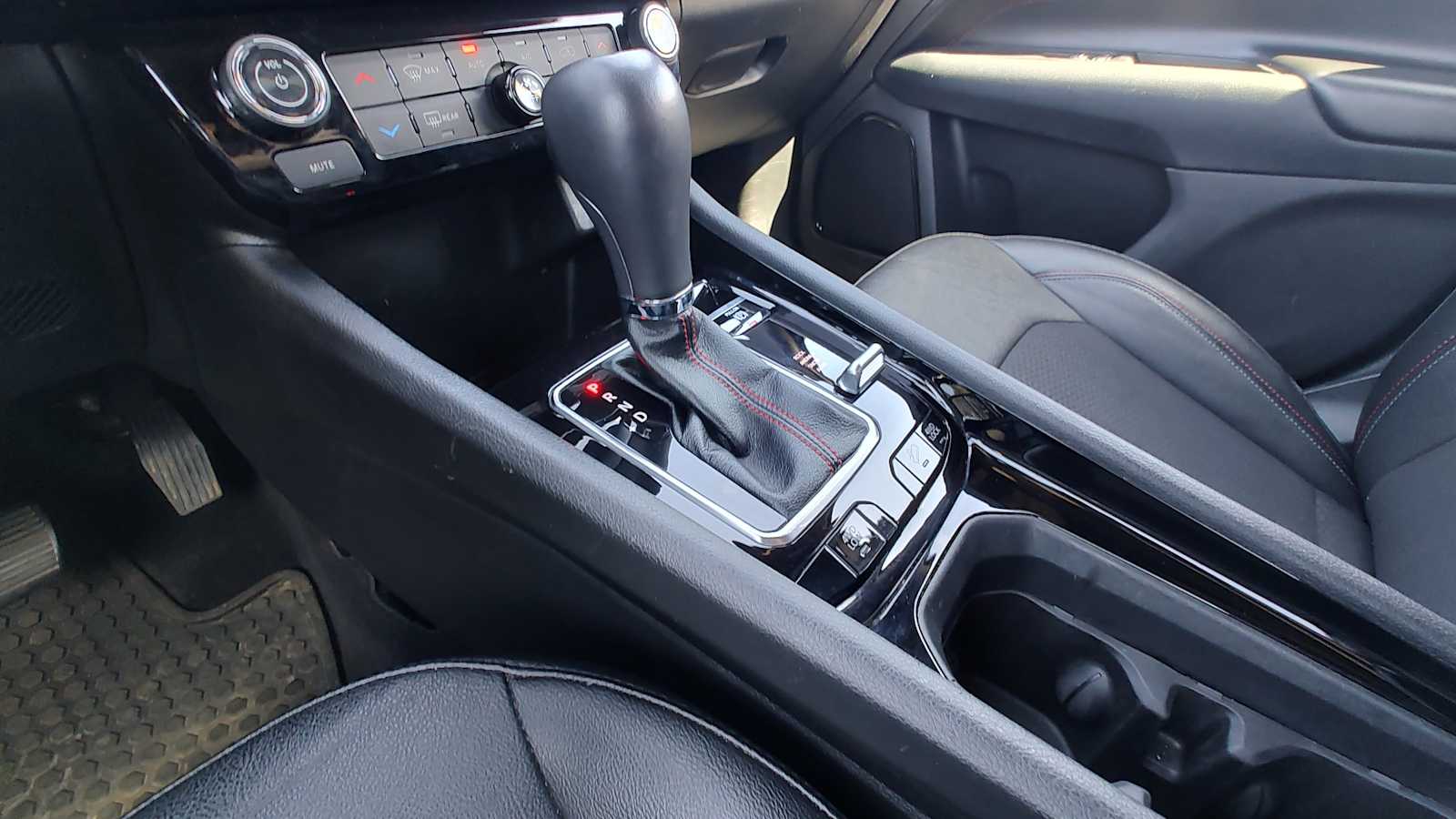 Thumbnail: 2024 Jeep Compass - 17