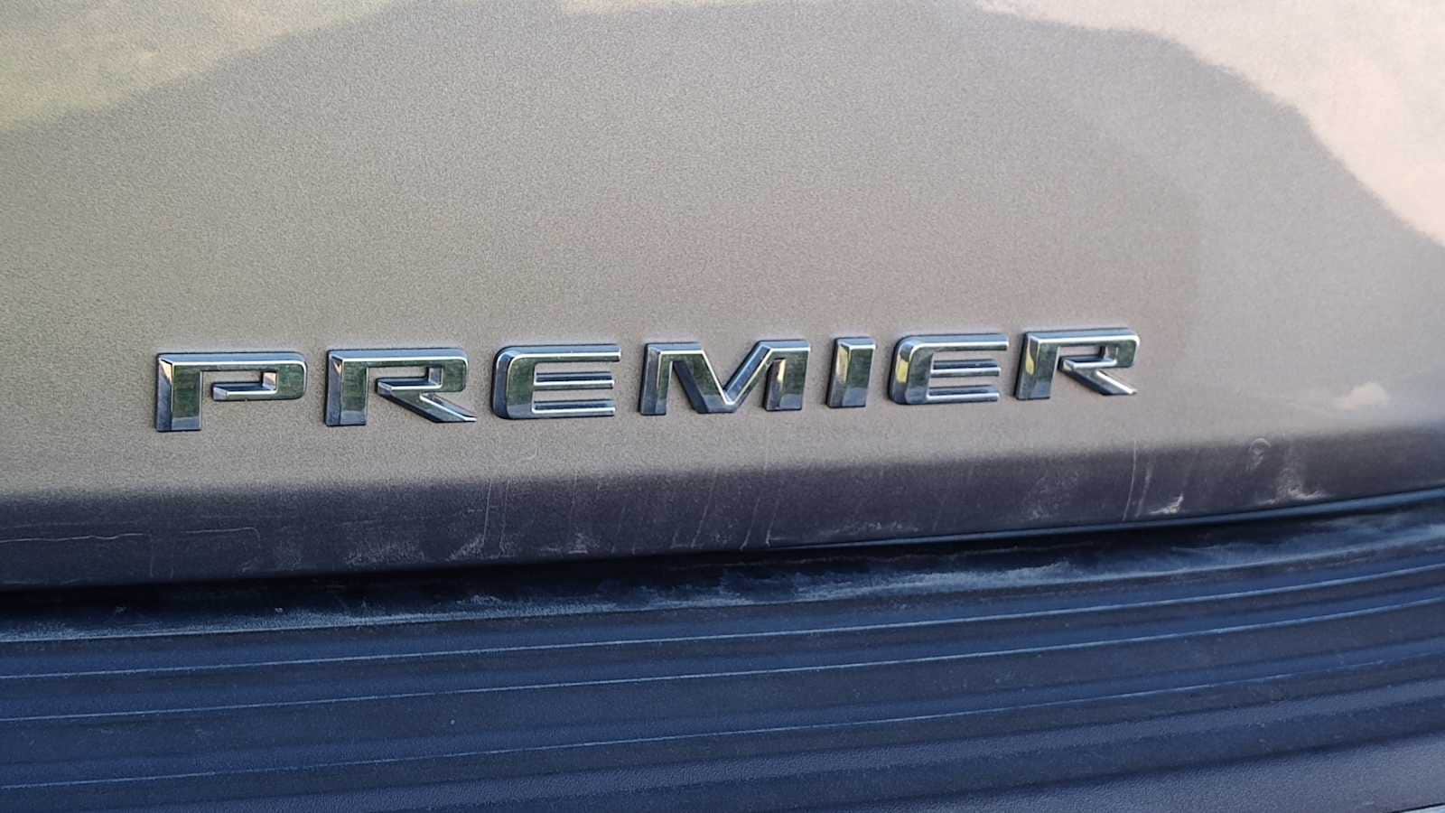 Thumbnail: 2023 Chevrolet Tahoe - 24