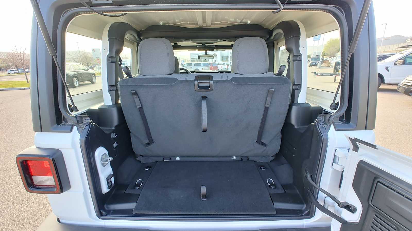 Thumbnail: 2026 Jeep Wrangler - 19