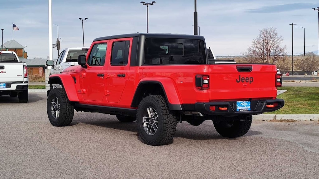New 2026 Jeep Gladiator MOJAVE 4X4 Pickup