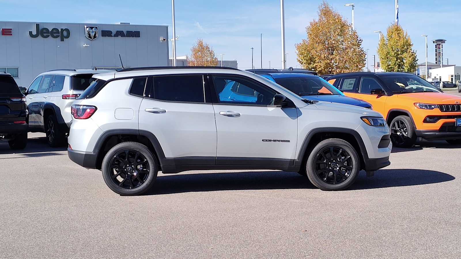 Thumbnail: 2026 Jeep Compass - 24