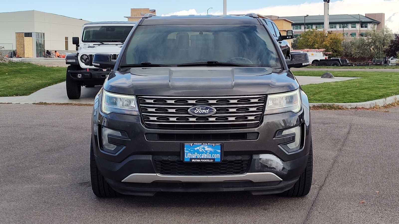 Thumbnail: 2017 Ford Explorer - 6