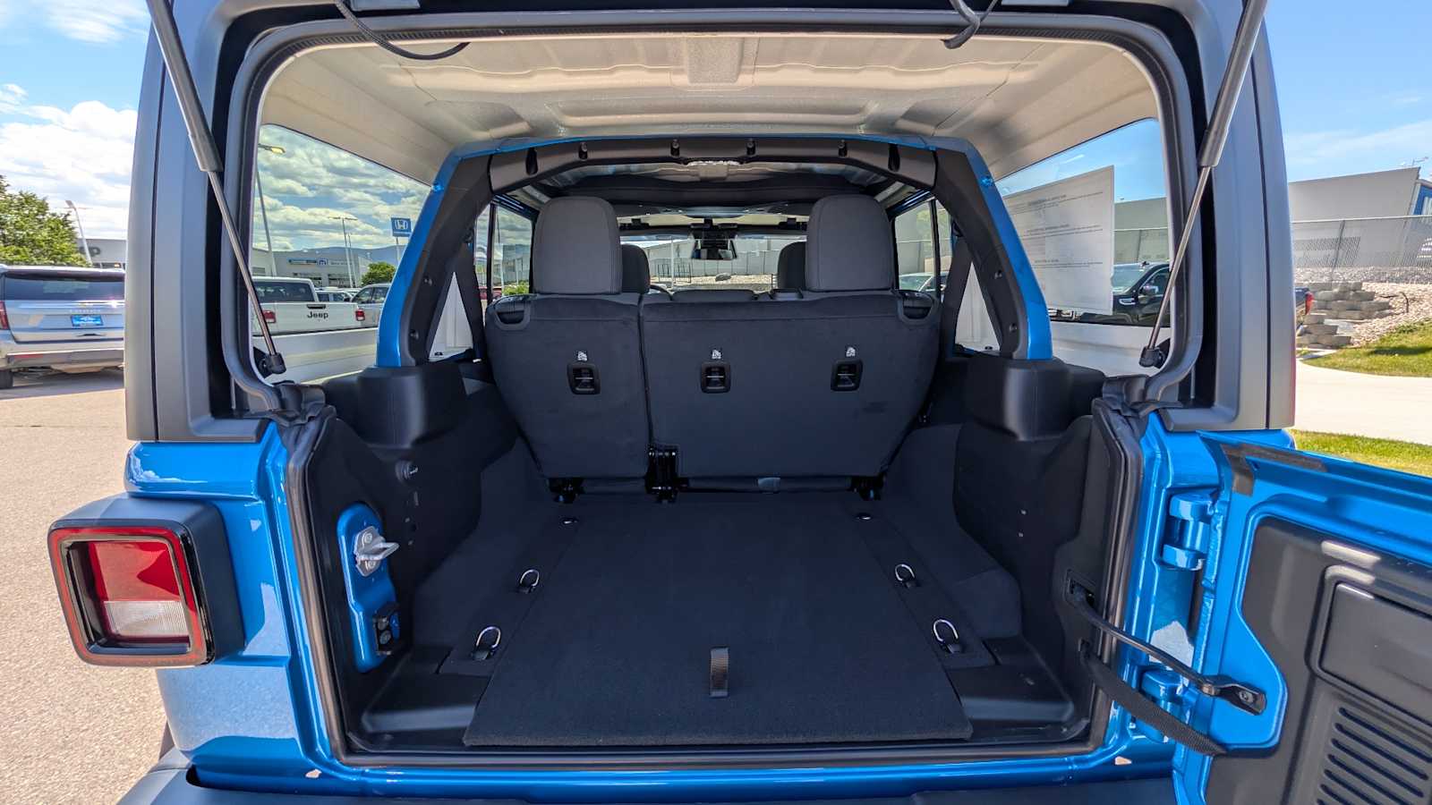 Thumbnail: 2026 Jeep Wrangler - 19