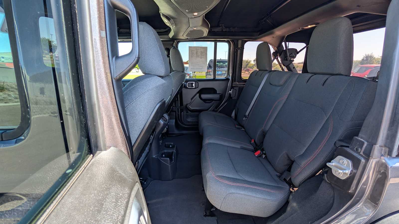 2024 Jeep Wrangler 4-Door Rubicon - Photo 13