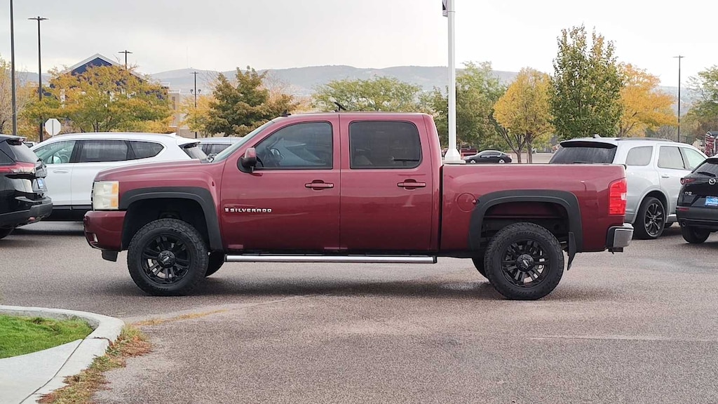 Used 2009 Chevrolet Silverado 1500 LTZ Truck Crew Cab