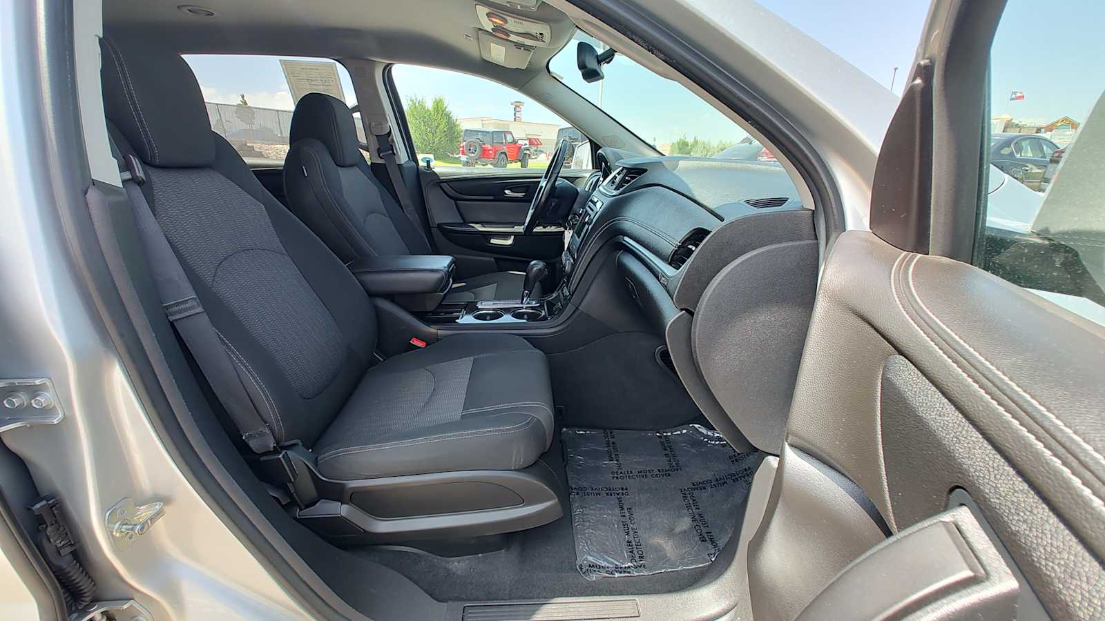 Thumbnail: 2016 Chevrolet Traverse - 14