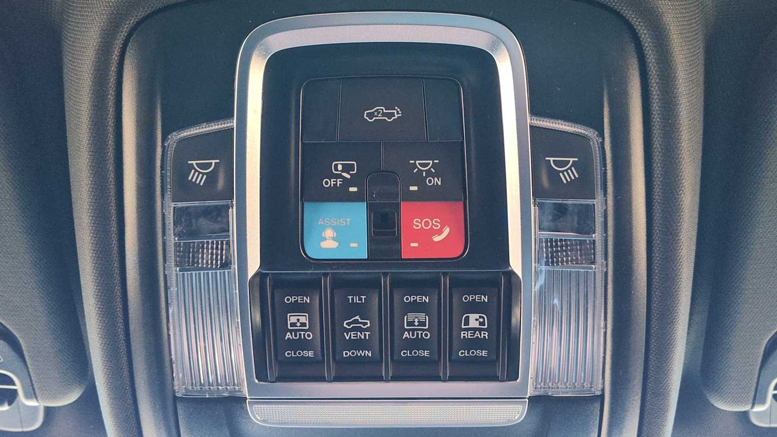 Thumbnail: 2026 RAM 1500 - 22