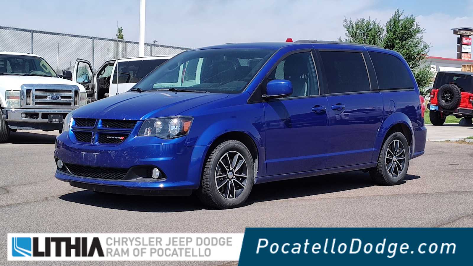 Thumbnail: 2019 Dodge Grand Caravan - 1
