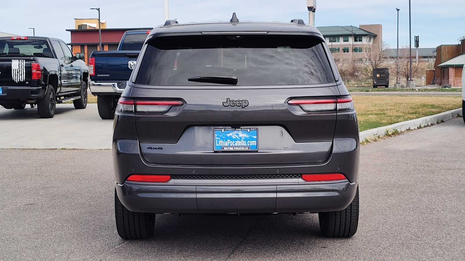 Thumbnail: 2026 Jeep Grand Cherokee - 5