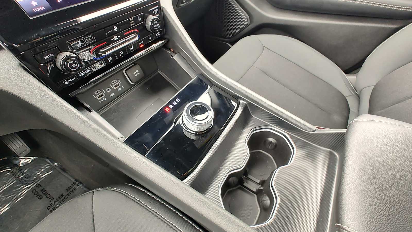 Thumbnail: 2025 Jeep Grand Cherokee L - 17