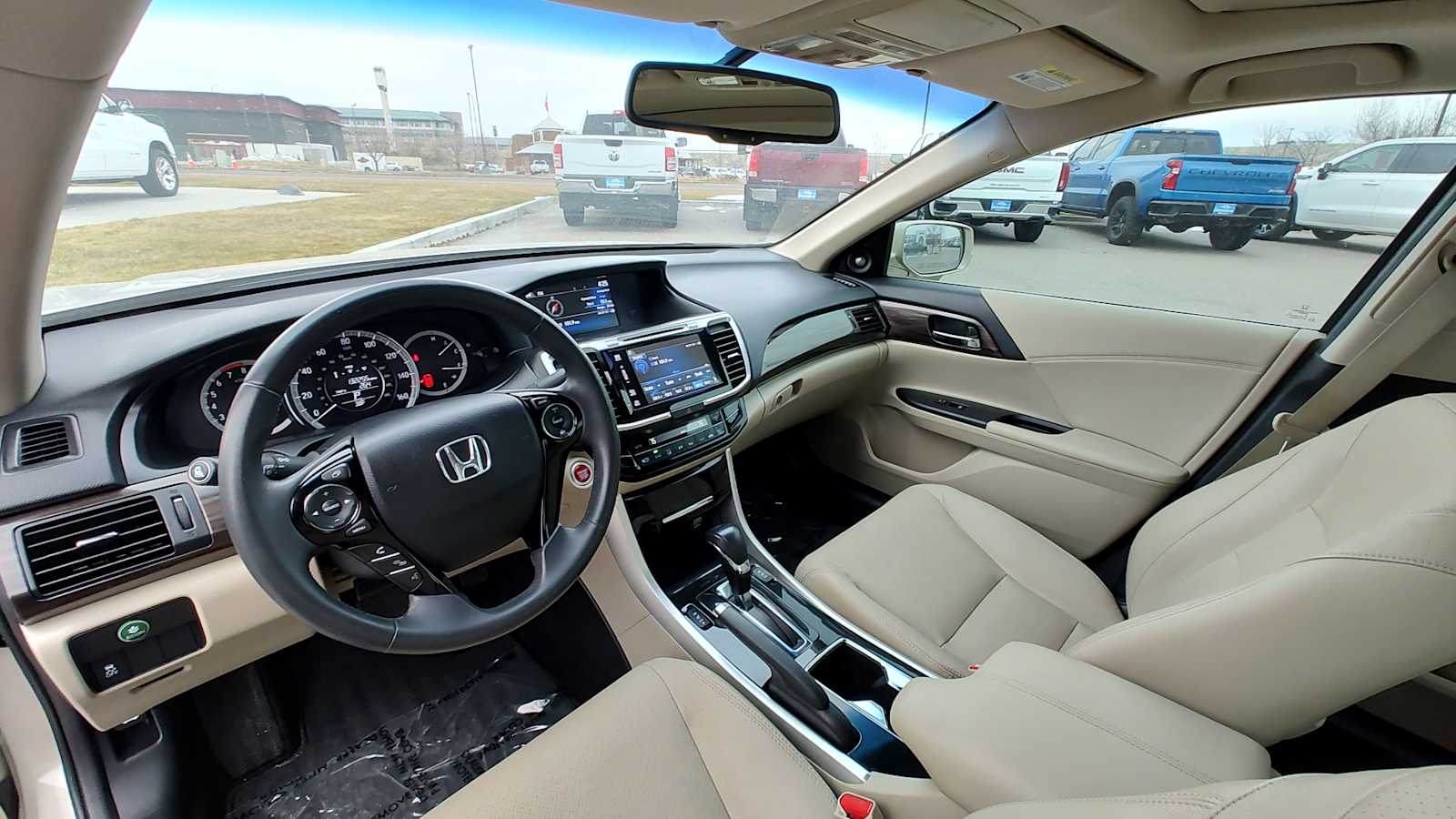 Thumbnail: 2017 Honda Accord - 2