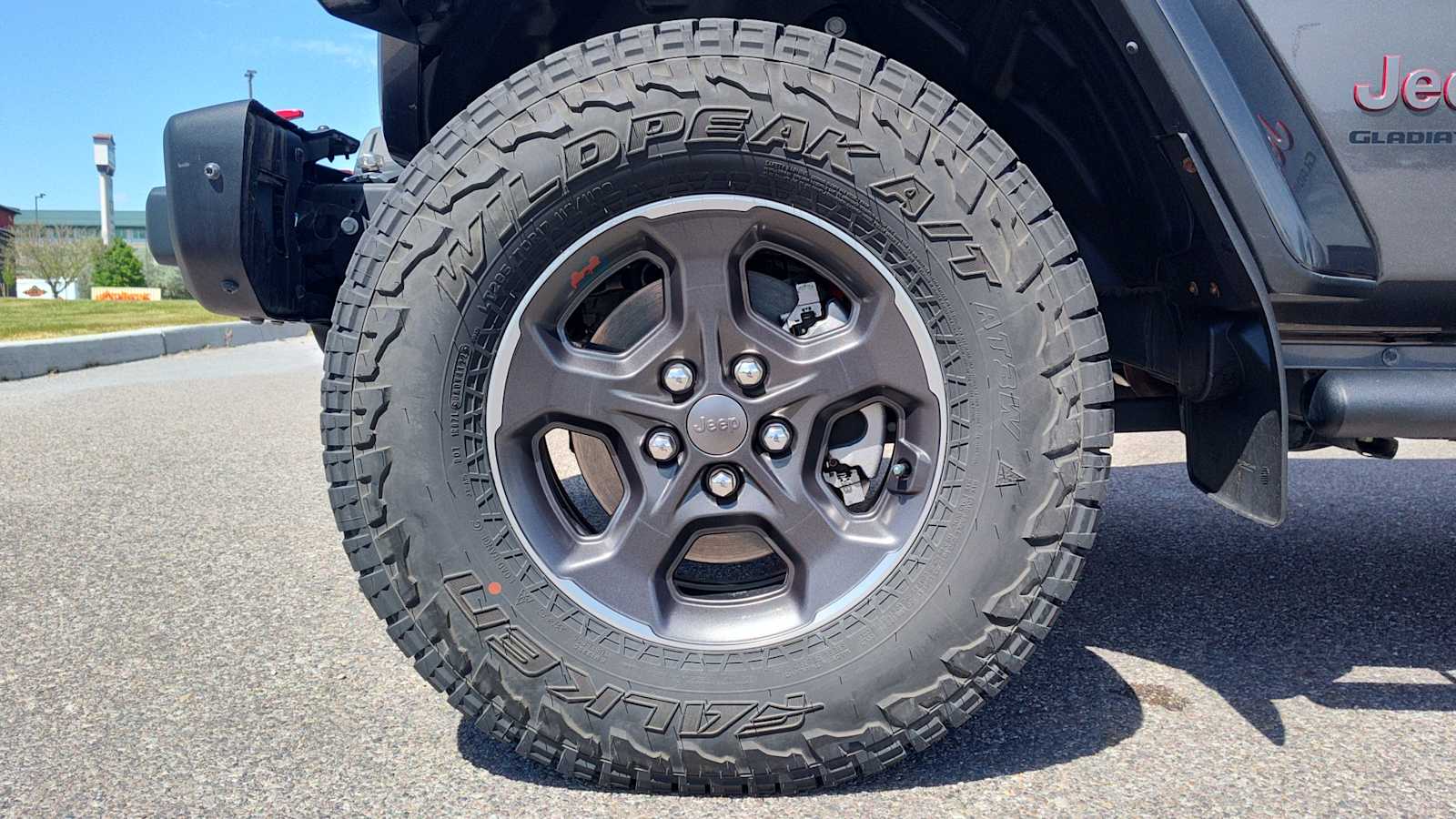 Thumbnail: 2023 Jeep Gladiator - 8