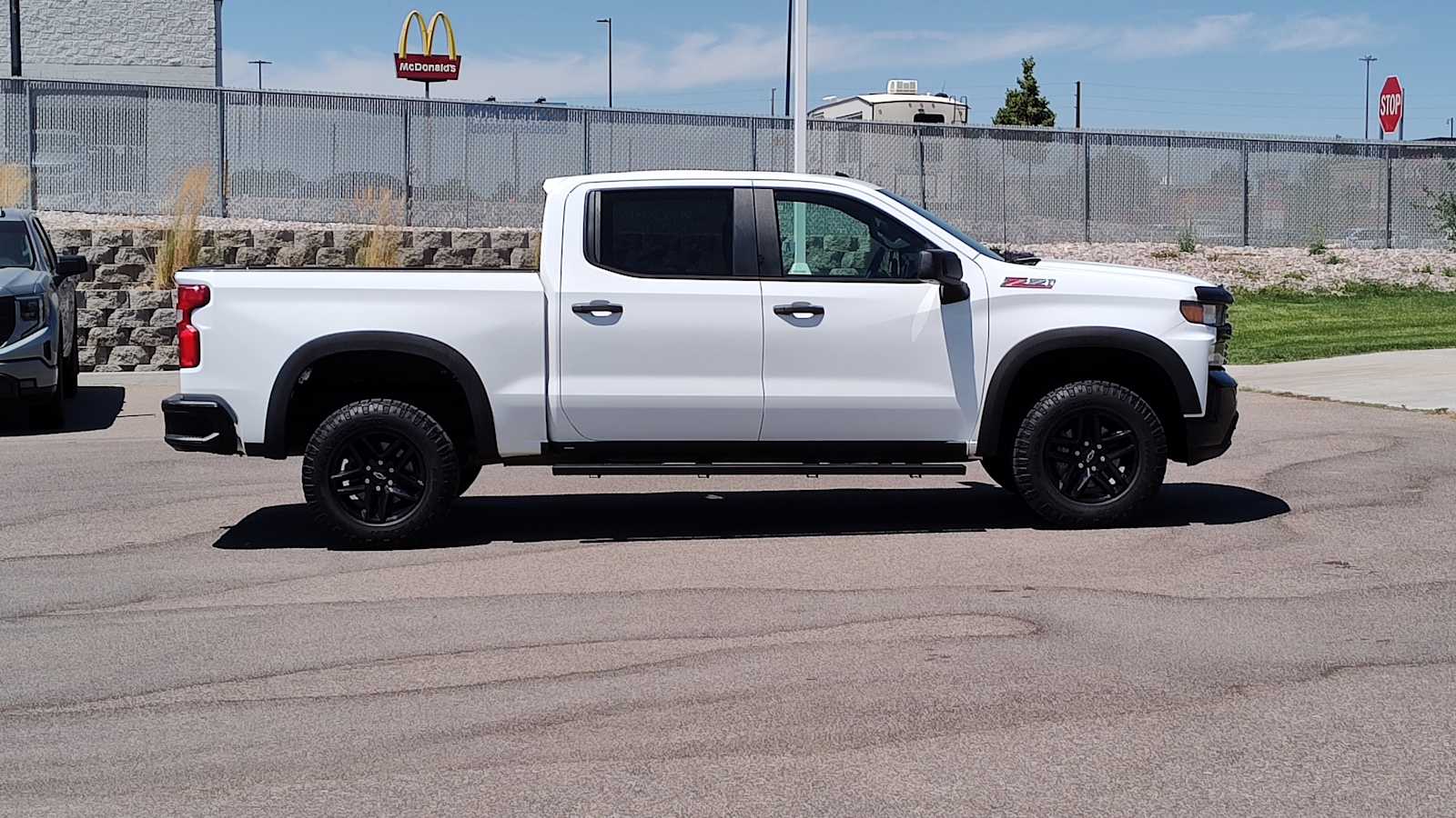 Thumbnail: 2021 Chevrolet Silverado 1500 - 23