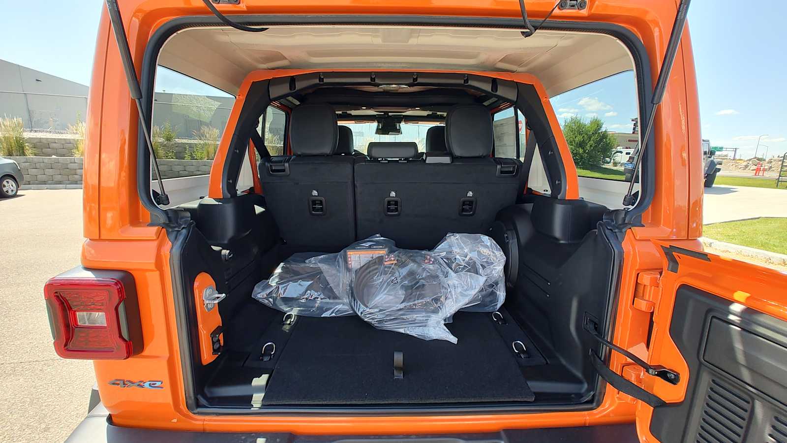 2025 Jeep Wrangler Rubicon 19
