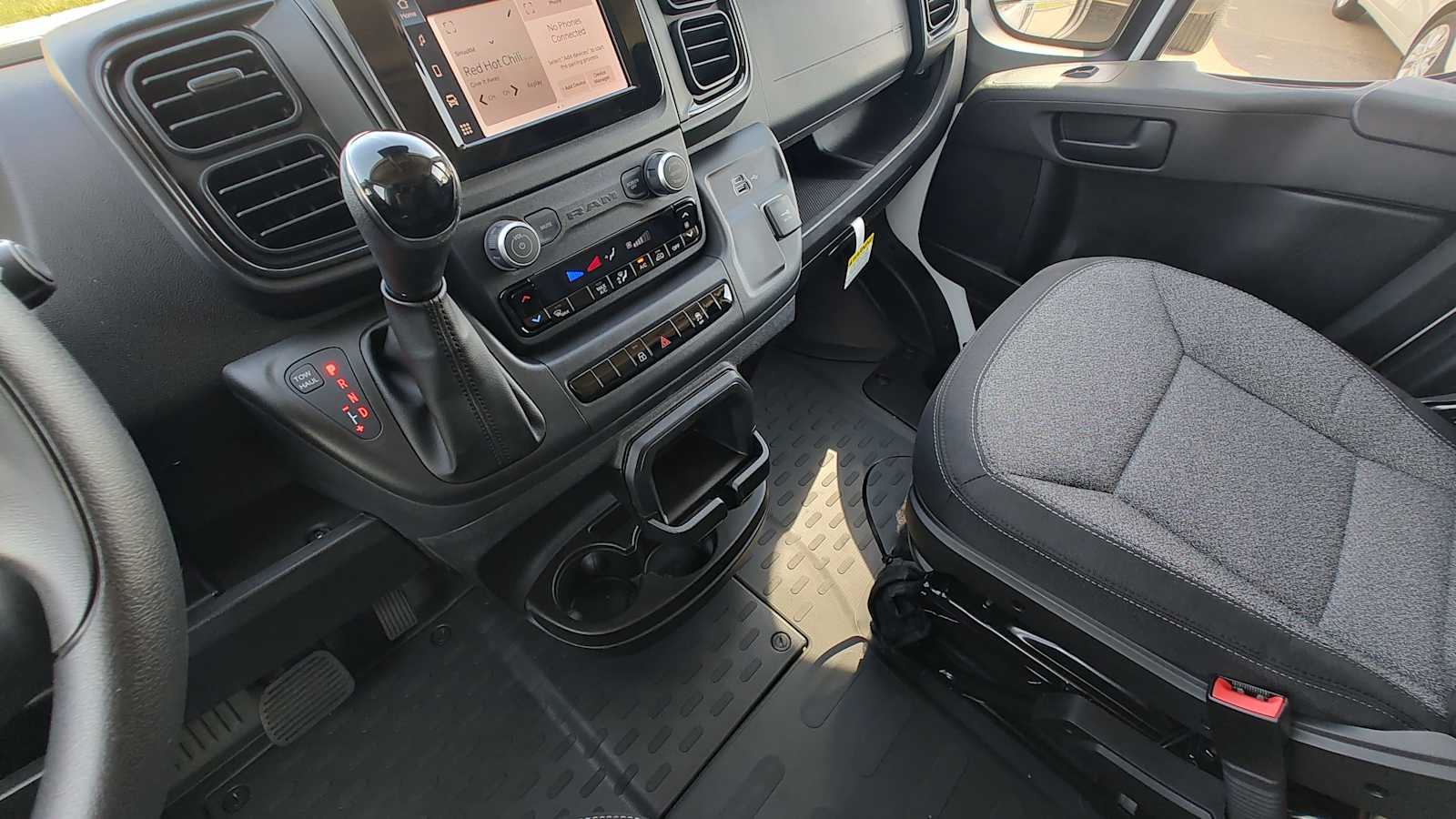 2025 RAM ProMaster  17