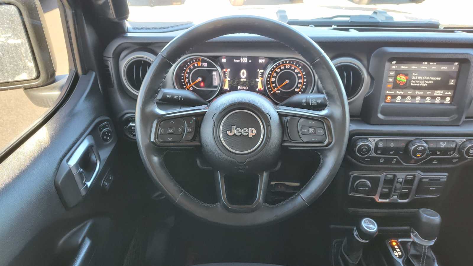 Thumbnail: 2020 Jeep Gladiator - 15