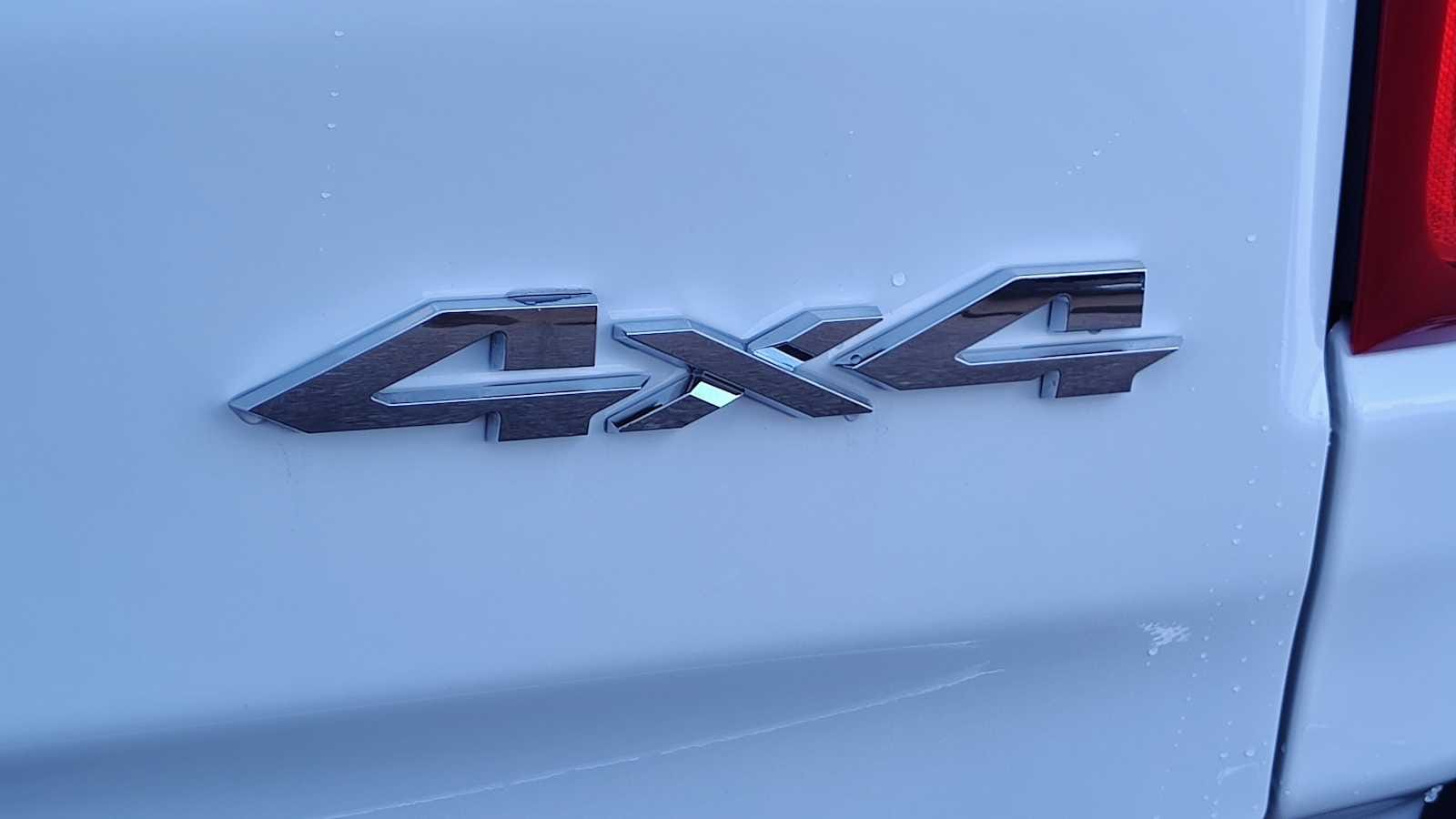 Thumbnail: 2026 RAM 1500 - 25