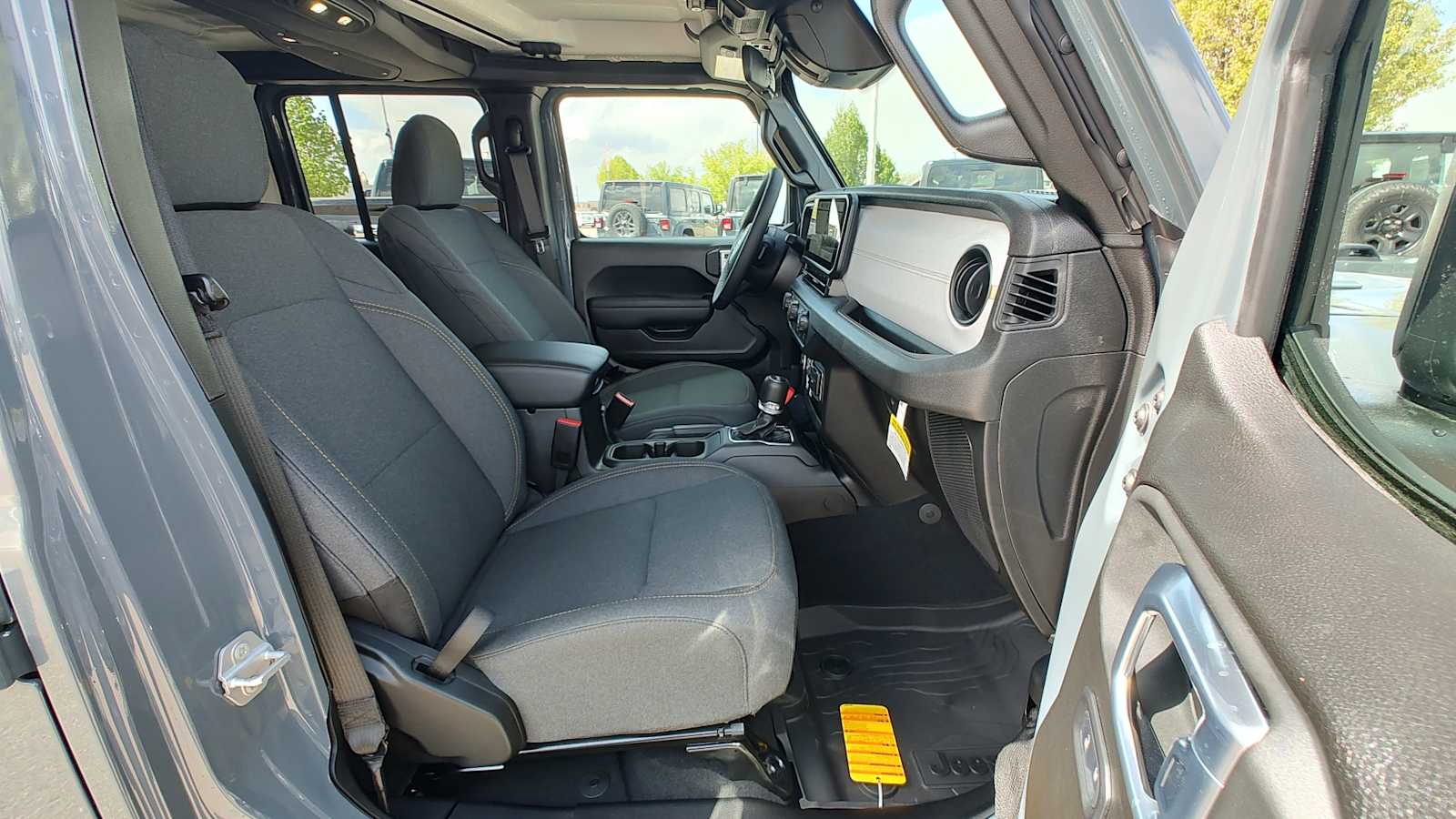 Thumbnail: 2026 Jeep Wrangler - 14