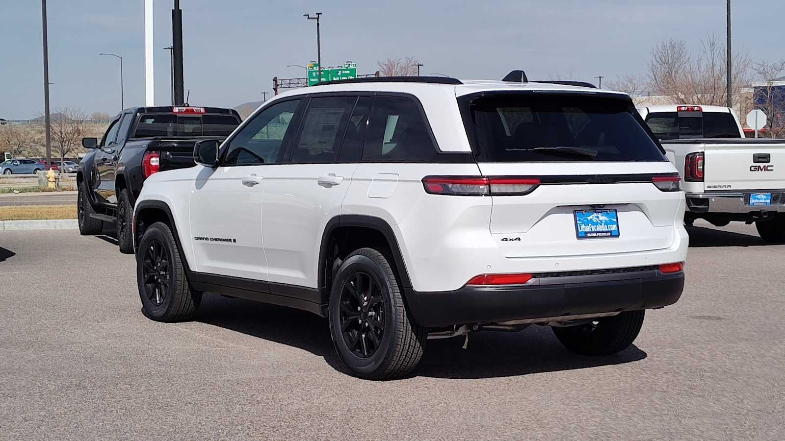 Thumbnail: 2026 Jeep Grand Cherokee - 4