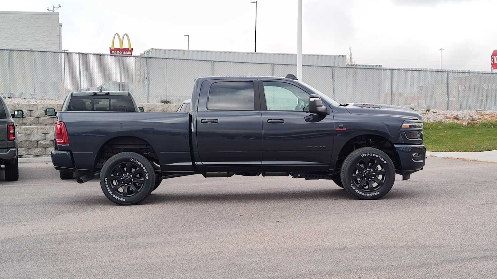 Thumbnail: 2026 RAM 3500 - 26