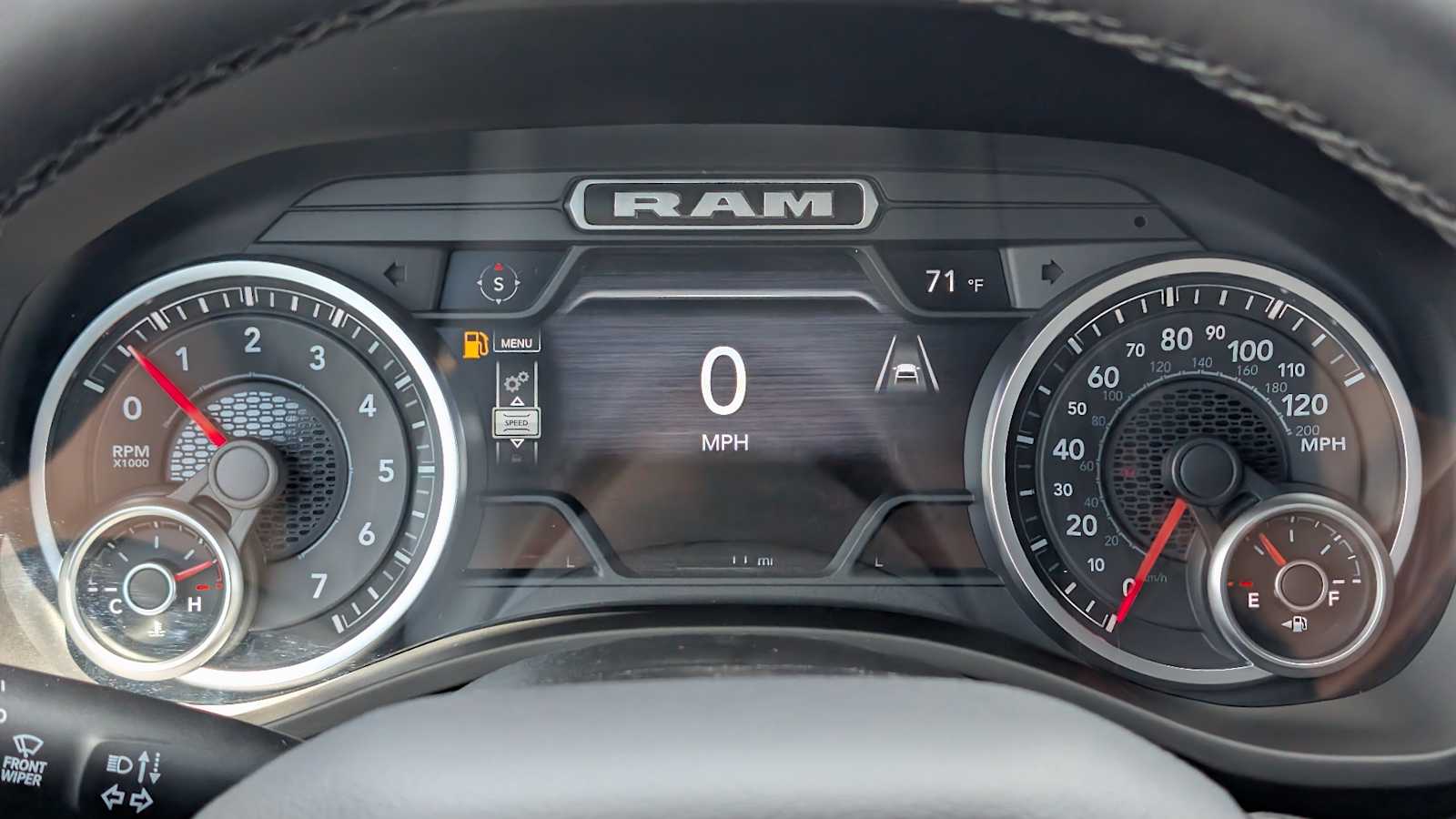 Thumbnail: 2026 RAM 1500 - 18