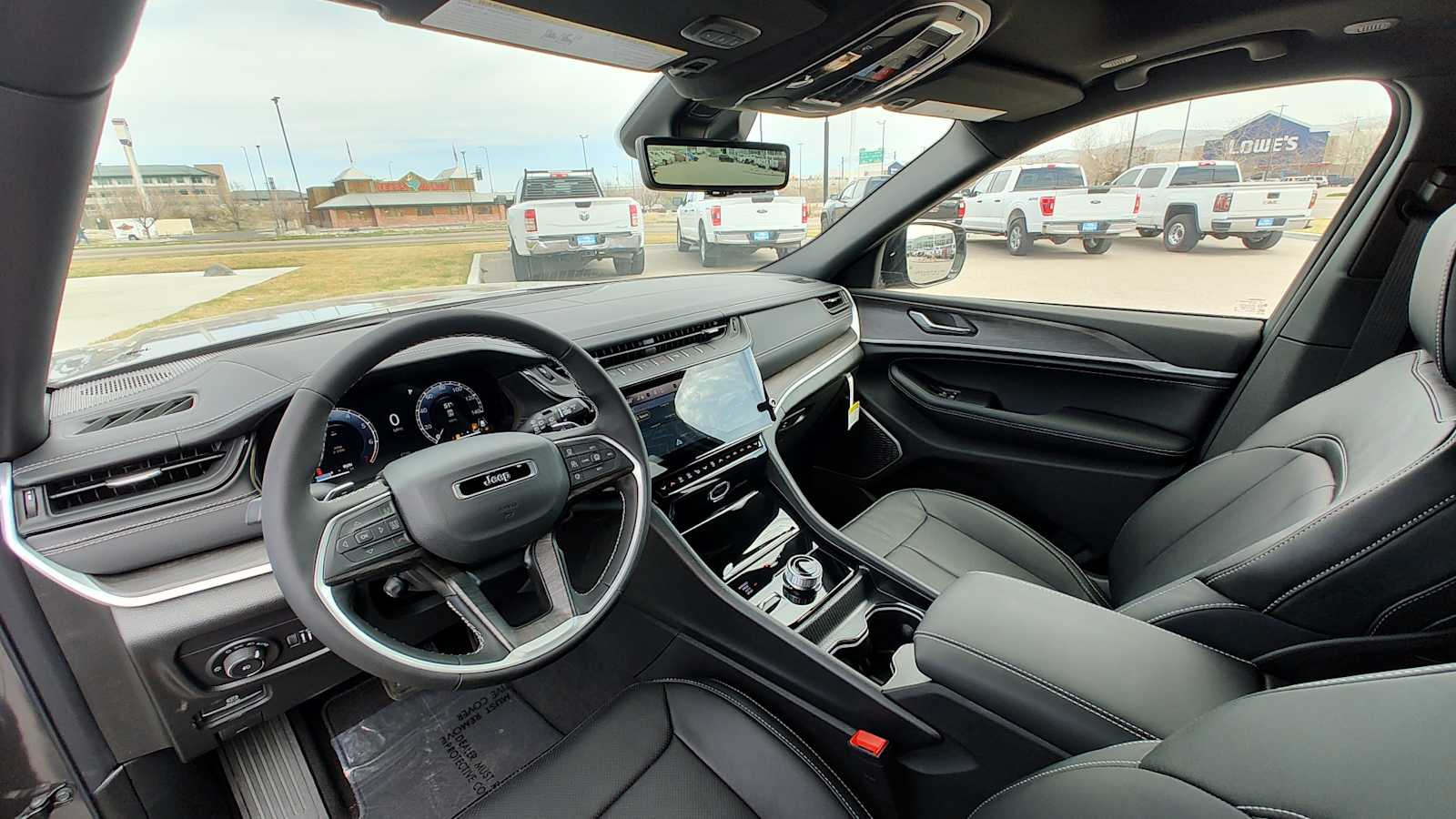 Thumbnail: 2026 Jeep Grand Cherokee - 2