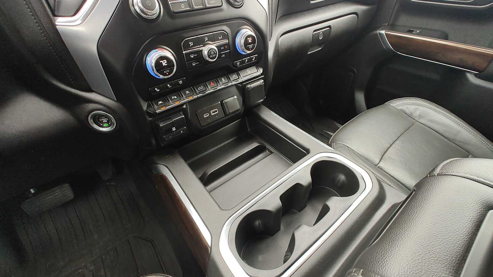 Thumbnail: 2020 GMC Sierra 1500 - 17