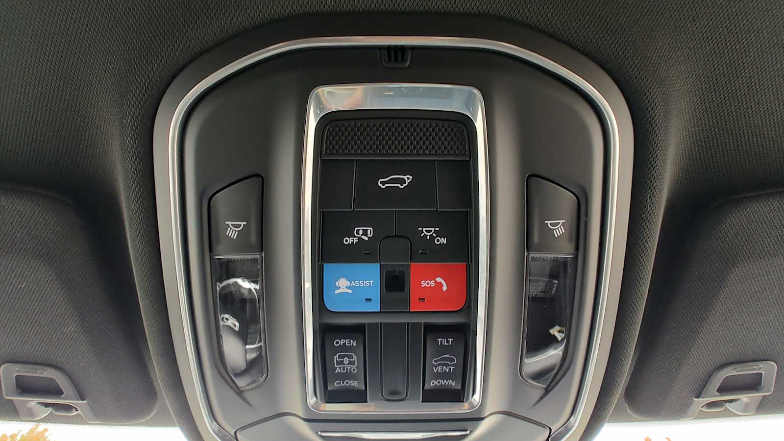 Thumbnail: 2025 Jeep Grand Cherokee - 22