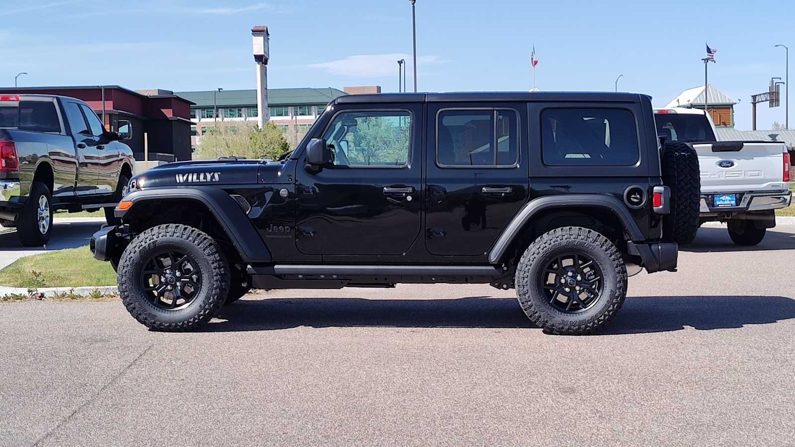 Thumbnail: 2026 Jeep Wrangler - 3