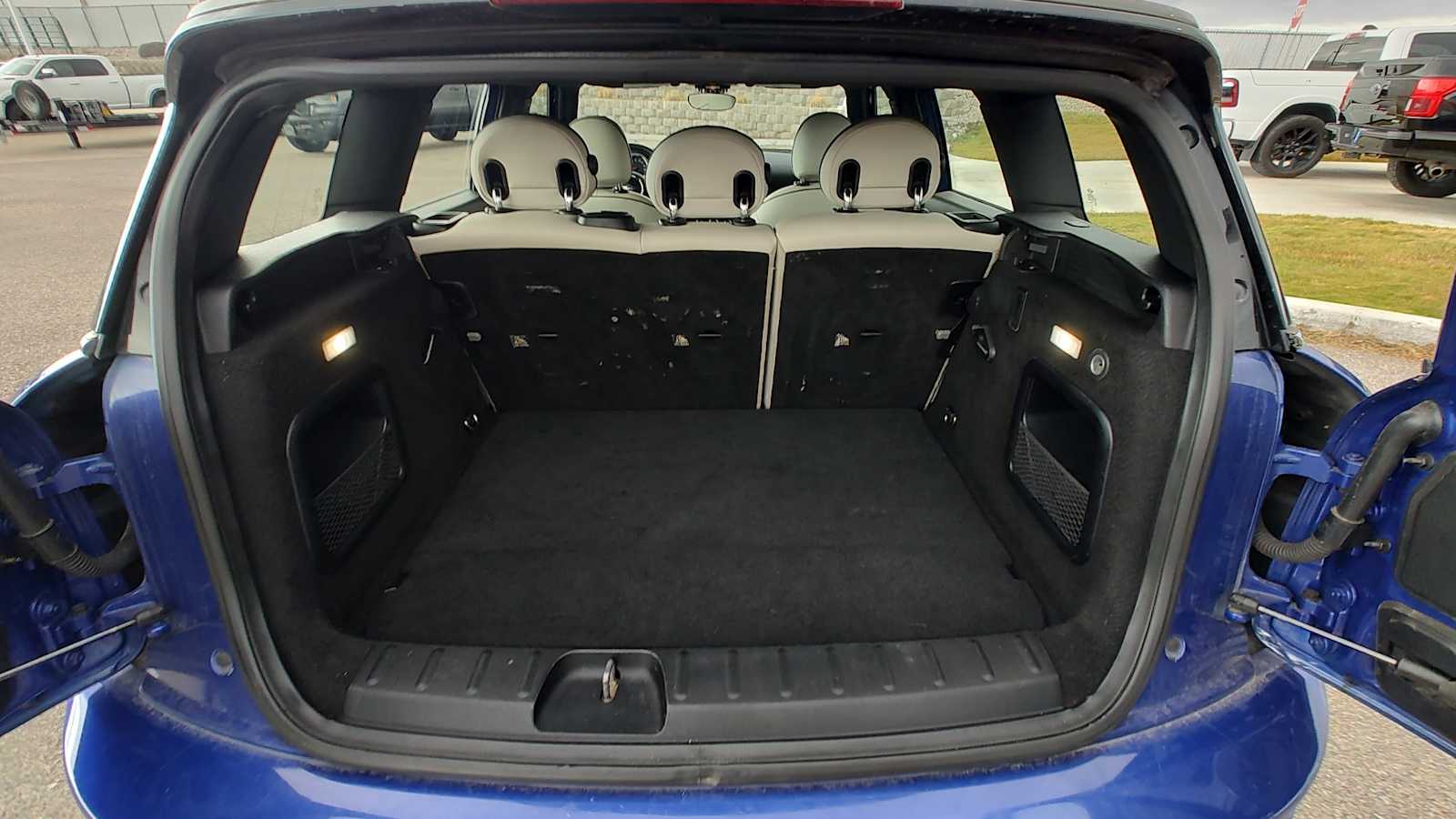 Thumbnail: 2019 MINI Cooper Clubman - 19