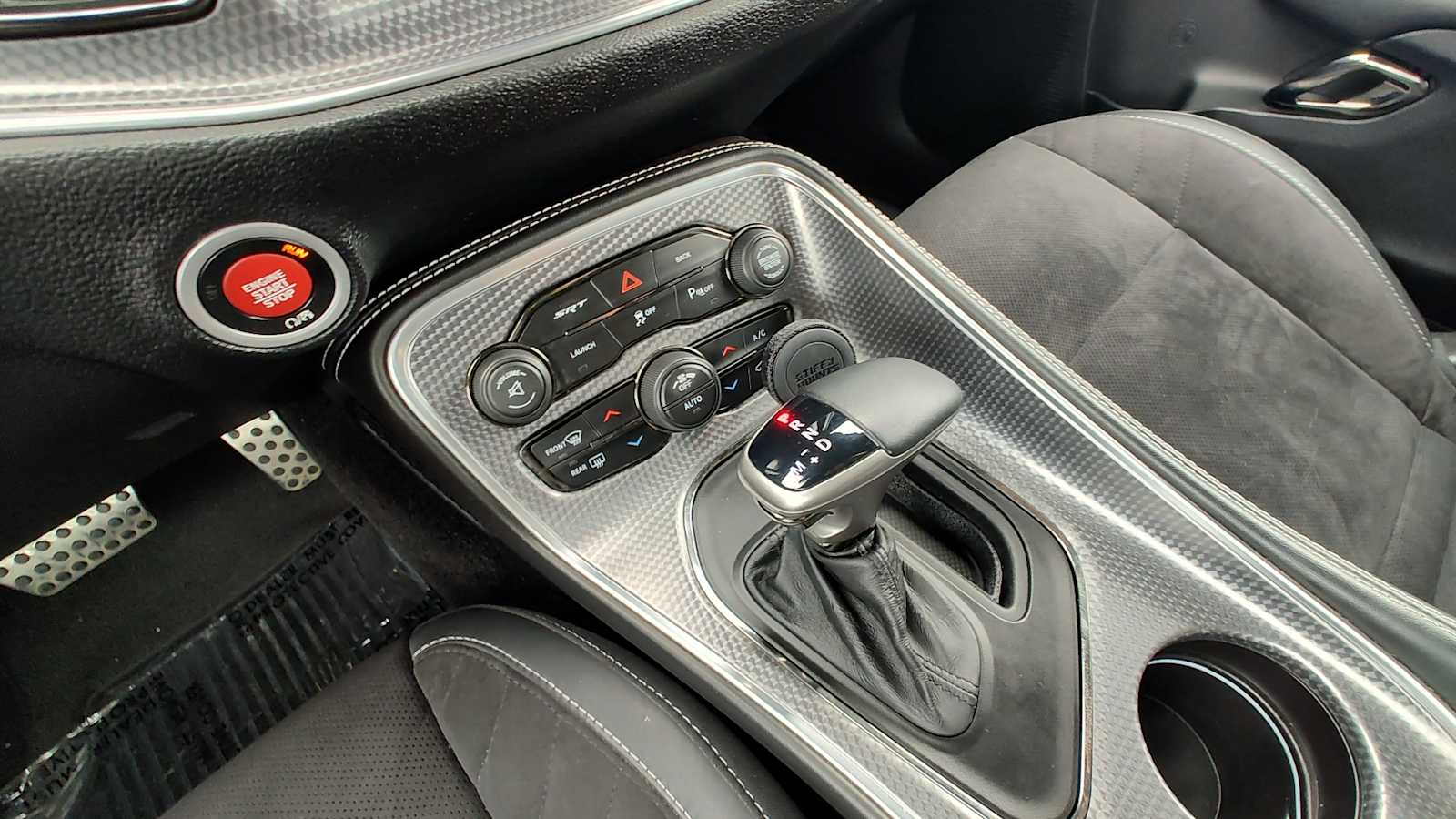 Thumbnail: 2016 Dodge Challenger - 17