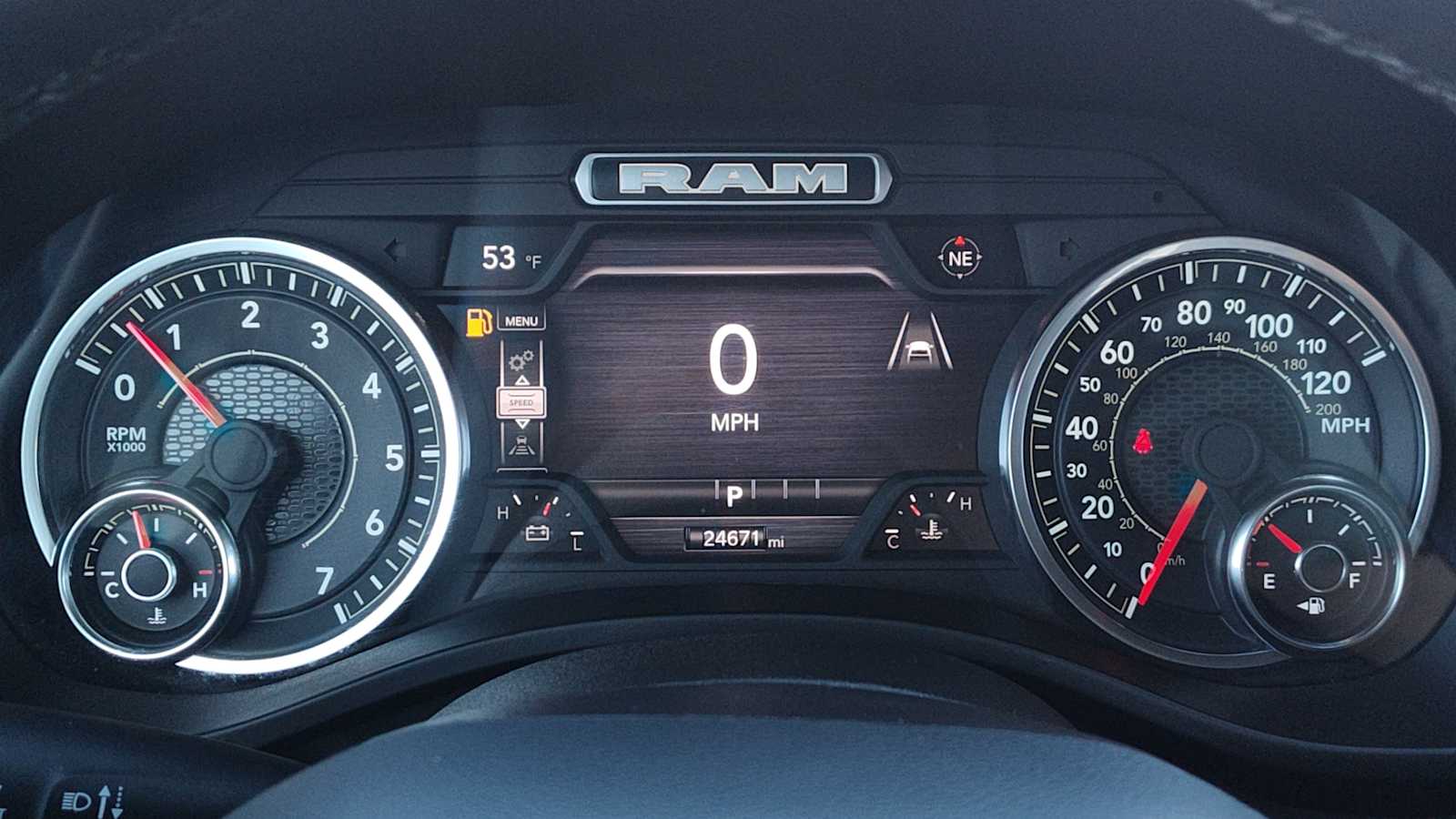 Thumbnail: 2025 RAM 1500 - 18