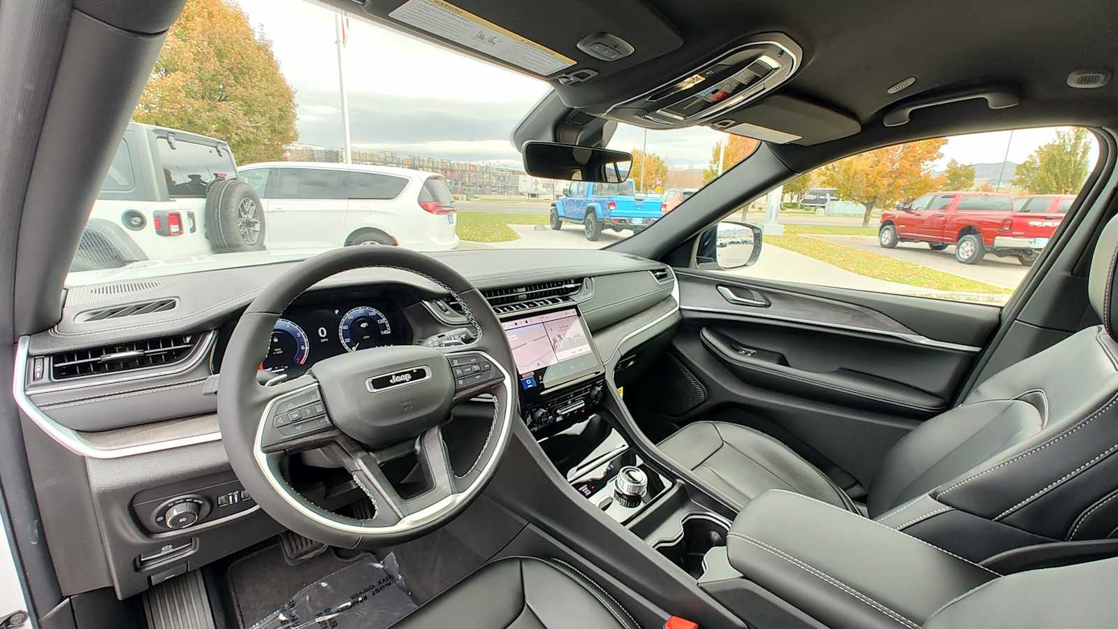 Thumbnail: 2025 Jeep Grand Cherokee - 2