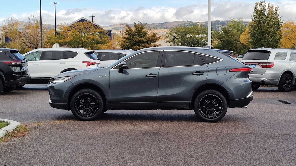 Used 2021 Toyota Venza XLE SUV