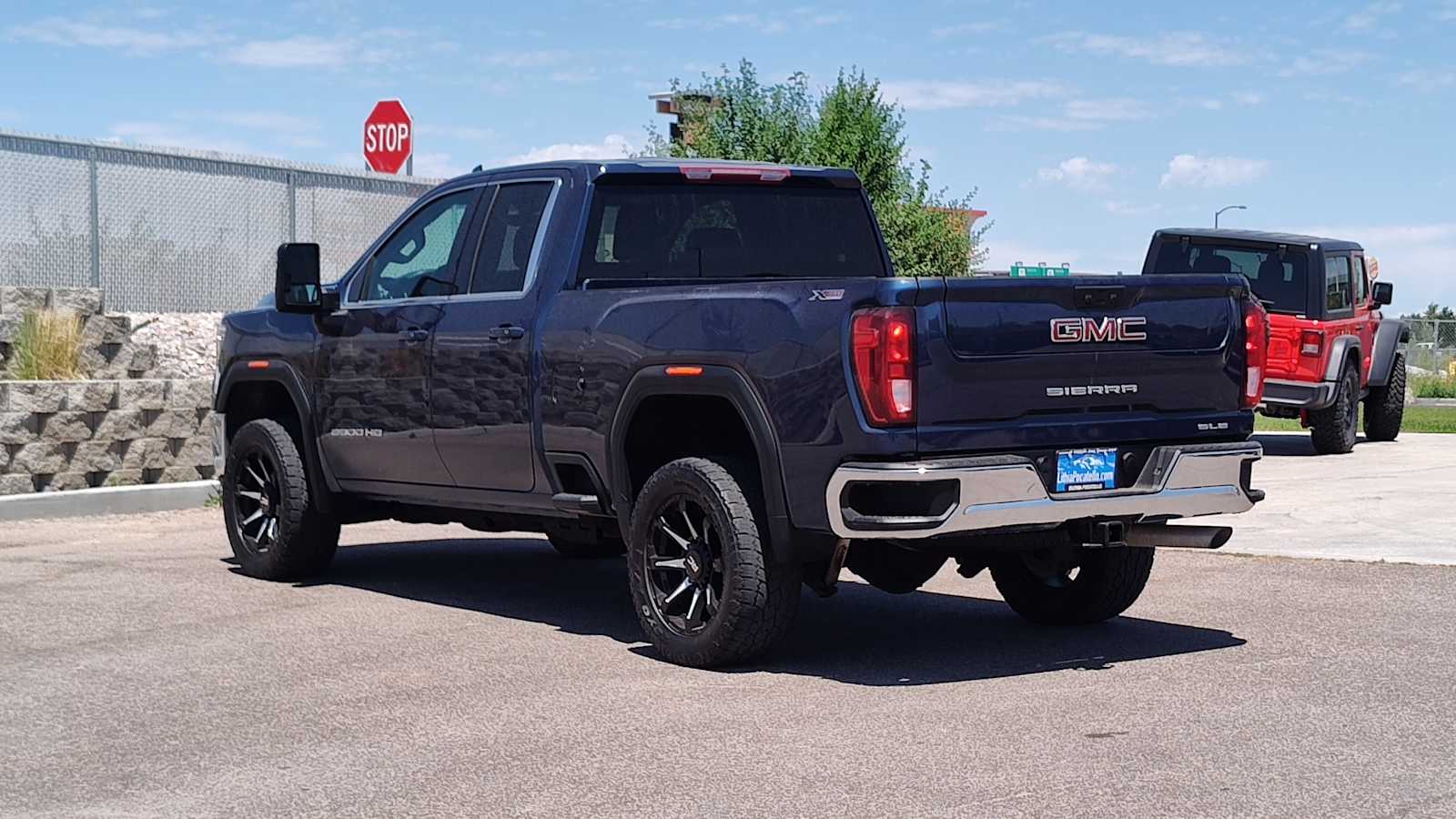 Thumbnail: 2023 GMC Sierra 2500 - 4