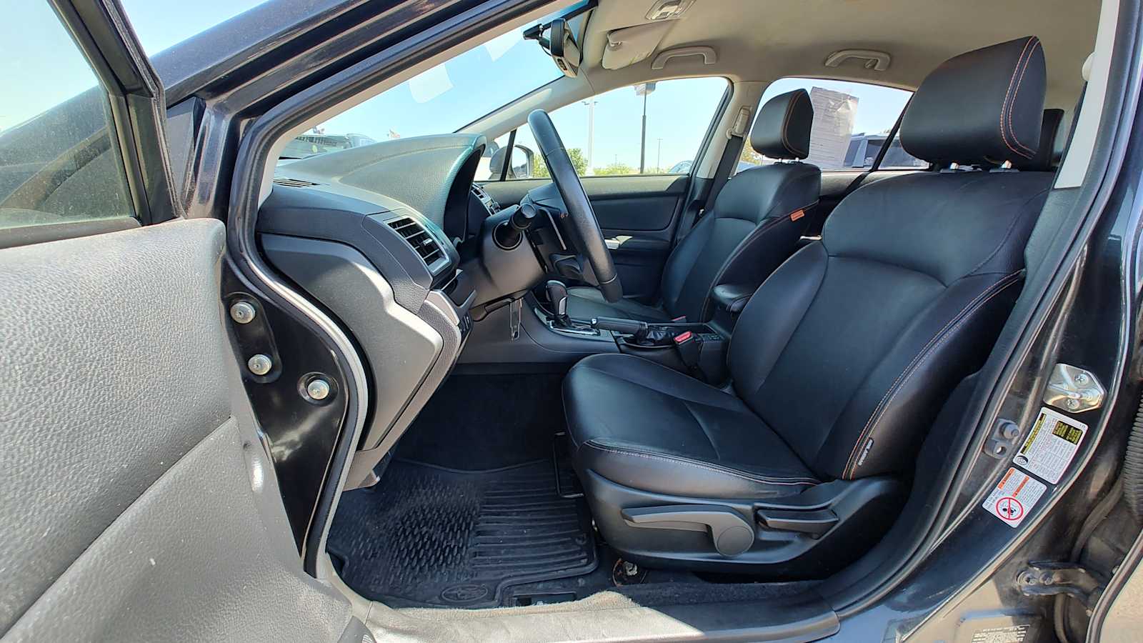 Thumbnail: 2017 Subaru Crosstrek - 11